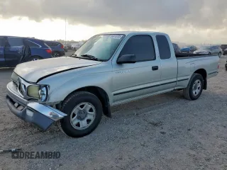 2004 Toyota Tacoma z VIN 5TEVL52N24Z346043, wystawiony jako Copart lot #59915705 z przebiegiem 105 988 mil mil oraz Szkoda całkowita • Salvage title. Historia ofert i sprzedaży dostępna na DreamBid. Obrazek 1.