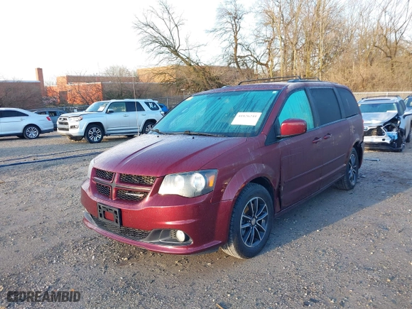 2017 Dodge Grand Caravan GT with VIN 2C4RDGEG8HR761323, listed as a IAAI auction lot 41826241 with 92,640 mi miles. Bid and sale history available at carsss.com. Image 20.