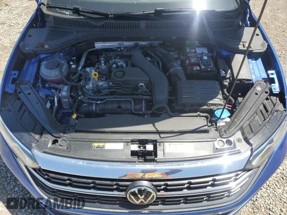 2024 Volkswagen Jetta SE z VIN 3VW7M7BU4RM097495, wystawiony jako Copart lot #56818645 z przebiegiem 6 762 mil mil oraz Szkoda całkowita • Salvage title. Historia ofert i sprzedaży dostępna na DreamBid. Obrazek 11.