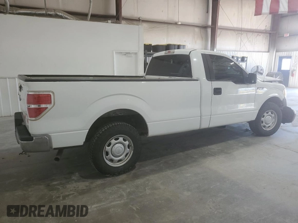 2010 Ford F-150 XL с VIN 1FTMF1CW3AKE74410, выставлен на аукционе Copart как лот 57287195 с пробегом 154 739 миль миль и На запчасти • Non repairable. История ставок и продаж доступна на DreamBid. Изображение 3.