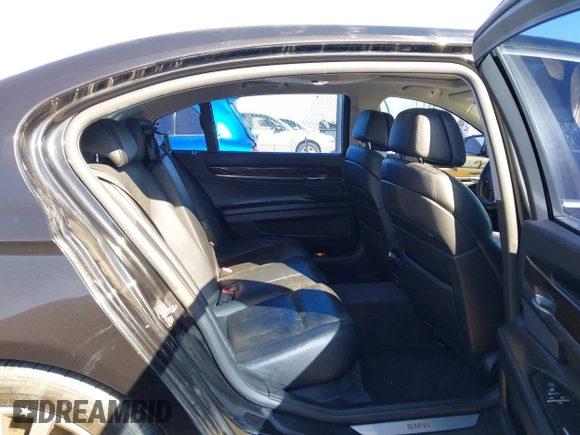 2012 BMW 7 Series 750Li with VIN WBAKB8C53CC962897, listed as a IAAI auction lot 41501447 with 186,046 mi miles and . Bid and sale history available at DreamBid. Image 8.