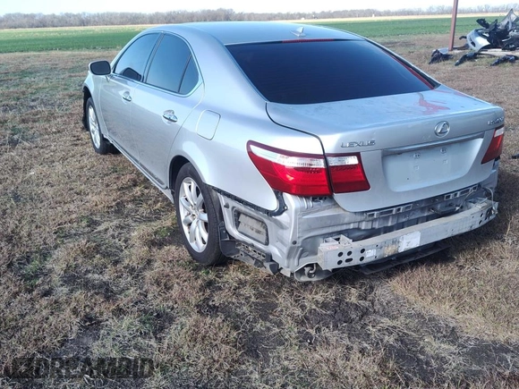 2013 Lexus LS 460 с VIN JTHBL5EF1D5114445, выставлен на аукционе Copart как лот 87036634 с пробегом 45 016 миль миль и Списание • Salvage title. История ставок и продаж доступна на DreamBid. Изображение 3.