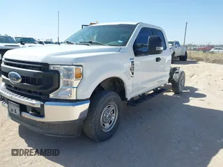 2022 Ford F-250 XL with VIN 1FT7X2B69NED41978, listed as a IAAI auction lot 41949031 with 103,640 mi miles and . Bid and sale history available at DreamBid. Image 2.