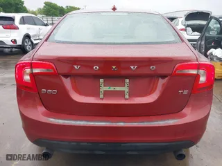 2012 Volvo S60 T5 with VIN YV1622FS4C2123179, listed as a IAAI auction lot 41903002 with 109,968 mi miles. Bid and sale history available at carsss.com. Image 17.
