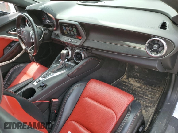 2017 Chevrolet Camaro 2LT z VIN 1G1FD1RS1H0106549, wystawiony jako Copart lot #54366995 z przebiegiem 99 701 mil mil oraz Szkoda całkowita • Salvage title. Historia ofert i sprzedaży dostępna na DreamBid. Obrazek 8.