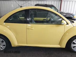 2009 Volkswagen Beetle S with VIN 3VWPW31C59M518927, listed as a IAAI auction lot 42126615 with 147,438 mi miles and . Bid and sale history available at DreamBid. Image 13.