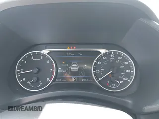 2025 Nissan Sentra SV z VIN 3N1AB8CV9SY284647, wystawiony jako IAAI lot #42489225 z przebiegiem 6 262 mil mil oraz . Historia ofert i sprzedaży dostępna na DreamBid. Obrazek 7.