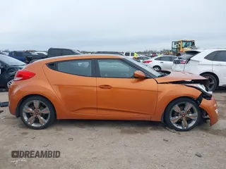 2016 Hyundai Veloster with VIN KMHTC6AD8GU301106, listed as a IAAI auction lot 41067109 with 139,002 mi miles. Bid and sale history available at carsss.com. Image 13.