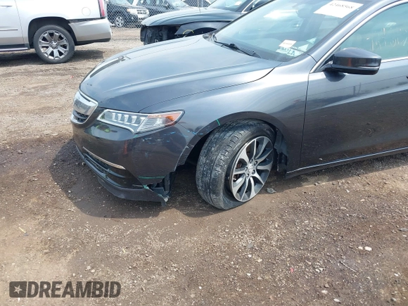 2016 Acura TLX with VIN 19UUB1F38GA013569, listed as a IAAI auction lot 42468568 with 205,284 mi miles and . Bid and sale history available at DreamBid. Image 6.