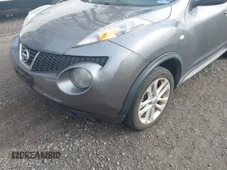 2013 Nissan Juke SL with VIN JN8AF5MV6DT221746, listed as a IAAI auction lot 42100600 with 209,542 mi miles. Bid and sale history available at carsss.com. Image 6.