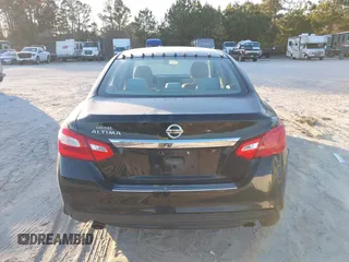 2017 Nissan Altima SV with VIN 1N4AL3AP0HC251769, listed as a IAAI auction lot 41352246 with 121,954 mi miles and . Bid and sale history available at carsss.com. Image 16.