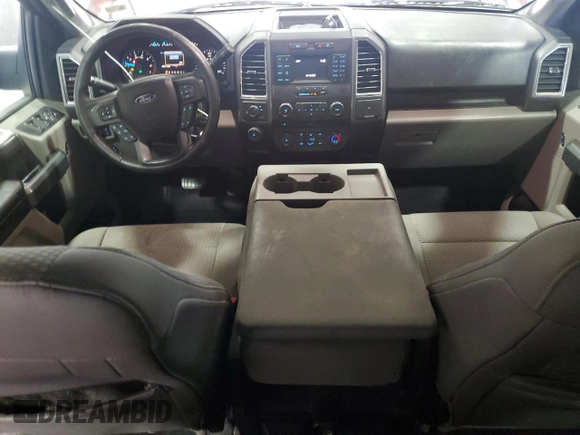 2016 Ford F-150 XL с VIN 1FTEW1CP5GFC37688, выставлен на аукционе Copart как лот 48945295 с пробегом 300 171 миль миль и Списание • Salvage title. История ставок и продаж доступна на DreamBid. Изображение 8.