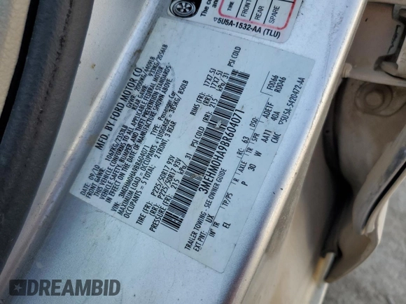 2011 Mercury Milan with VIN 3MEHM0HA9BR604071, listed as a Copart auction lot 75889194 with 137,586 mi miles and Salvage Title. Bid and sale history available at carsss.com. Image 14.