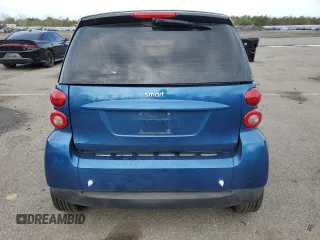2008 Smart fortwo Pure with VIN WMEEJ31X08K173339, listed as a Copart auction lot 52351895 with 122,923 mi miles and Clean Title. Bid and sale history available at DreamBid. Image 6.