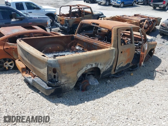 2014 Ram 2500 Outdoorsman with VIN 3C6UR5DJ9EG277439, listed as a IAAI auction lot 39052489 with Not provided miles and . Bid and sale history available at DreamBid. Image 4.