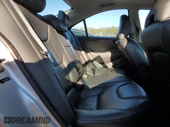 2008 Volvo S60 2.5T with VIN YV1RH592482689732, listed as a Copart auction lot 86346284 with 122,938 mi miles and Salvage Title. Bid and sale history available at carsss.com. Image 10.