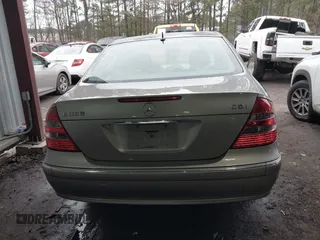 2006 Mercedes-Benz E 320 CDI with VIN WDBUF26J36A895559, listed as a IAAI auction lot 41742132 with 197,606 mi miles and . Bid and sale history available at DreamBid. Image 16.