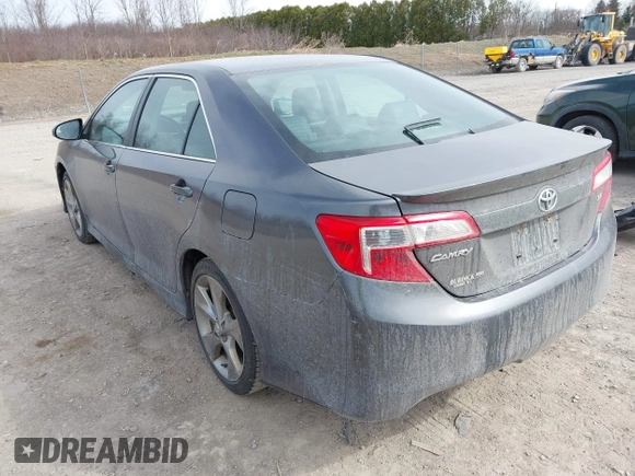 2014 Toyota Camry L with VIN 4T1BF1FK7EU460516, listed as a IAAI auction lot 41908434 with 174,987 mi miles. Bid and sale history available at carsss.com. Image 3.