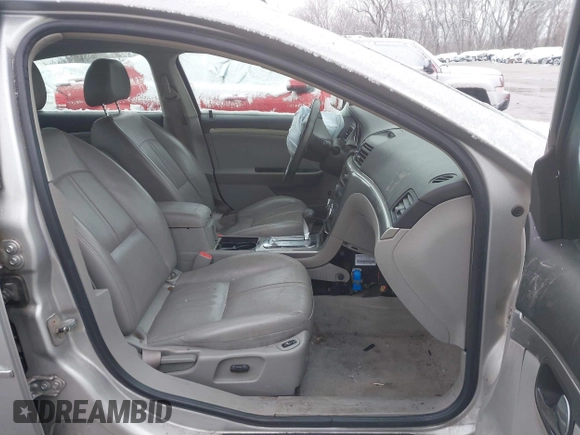 2007 Saturn Aura XE with VIN 1G8ZS57N27F185976, listed as a IAAI auction lot 41717363 with 223,067 mi miles. Bid and sale history available at carsss.com. Image 5.