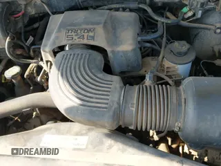 1999 Ford F-150 XL с VIN 1FTRX18L0XNA73292, выставлен на аукционе IAAI как лот 43175136 с пробегом Не указан миль и . История ставок и продаж доступна на DreamBid. Изображение 19.
