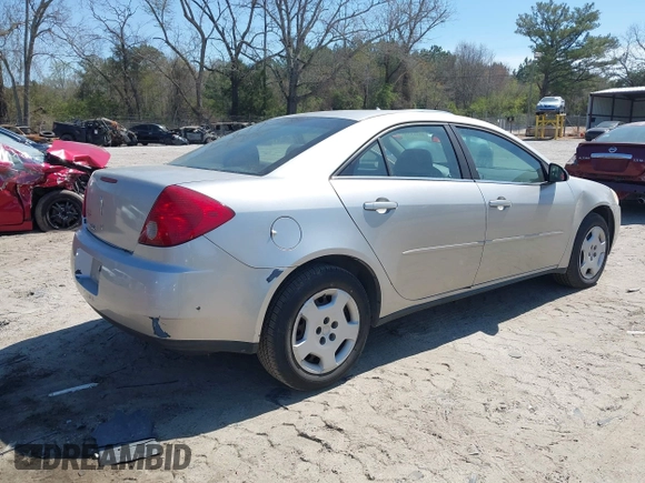 2006 Pontiac G6 1SV with VIN 1G2ZF55B464169067, listed as a IAAI auction lot 41811555 with 17,574 mi miles and . Bid and sale history available at DreamBid. Image 4.