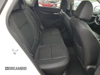 2024 Kia Seltos SX z VIN KNDETCA76R7508066, wystawiony jako Copart lot #54522955 z przebiegiem 37 301 mil mil oraz Szkody całkowita. Historia ofert i sprzedaży dostępna na DreamBid. Obrazek 10.