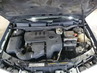 2006 Saturn ION z VIN 1G8AZ55F46Z115879, wystawiony jako Copart lot #56625925 z przebiegiem 187 994 mil mil oraz Szkoda całkowita • Salvage title. Historia ofert i sprzedaży dostępna na DreamBid. Obrazek 11.
