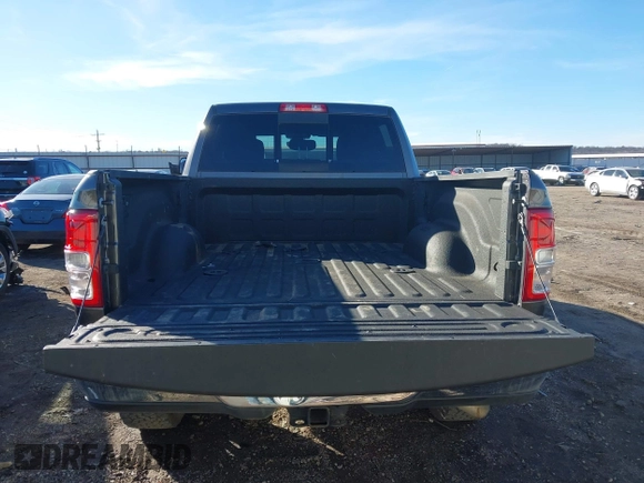 2022 Ram 2500 Tradesman with VIN 3C6UR5CJ5NG281375, listed as a IAAI auction lot 41453801 with 38,289 mi miles. Bid and sale history available at carsss.com. Image 16.