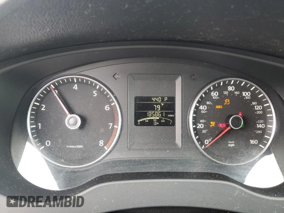 2012 Volkswagen Jetta SE with VIN 3VWDX7AJ3CM472074, listed as a Copart auction lot 61433125 with 185,861 mi miles and Salvage title. Bid and sale history available at DreamBid. Image 9.