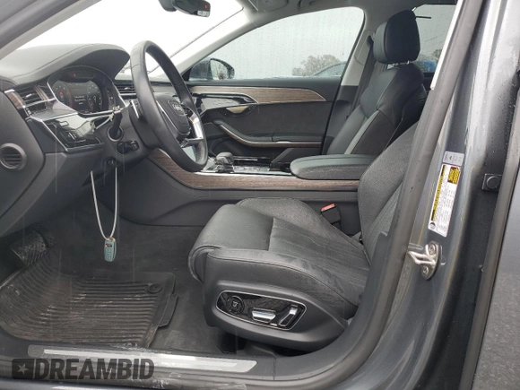2019 Audi A8 L with VIN WAU8DAF88KN019828, listed as a Copart auction lot 88327945 with 27,307 mi miles and Non Repairable. Bid and sale history available at carsss.com. Image 7.