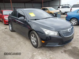 2014 Chevrolet Cruze 1LT with VIN 1G1PC5SB7E7478621, listed as a IAAI auction lot 41213583 with 182,569 mi miles. Bid and sale history available at carsss.com. Image 1.