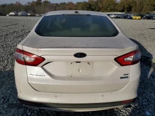 2013 Ford Fusion SE with VIN 3FA6P0HR3DR376065, listed as a Copart auction lot 89326765 with 136,226 mi miles and Clean Title. Bid and sale history available at carsss.com. Image 6.