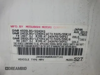 2011 Mitsubishi Outlander SE z VIN JA4AS3AW6BU007141, wystawiony jako Copart lot #60045045 z przebiegiem 180 020 mil mil oraz Czysty tytuł • Clean title. Historia ofert i sprzedaży dostępna na DreamBid. Obrazek 13.