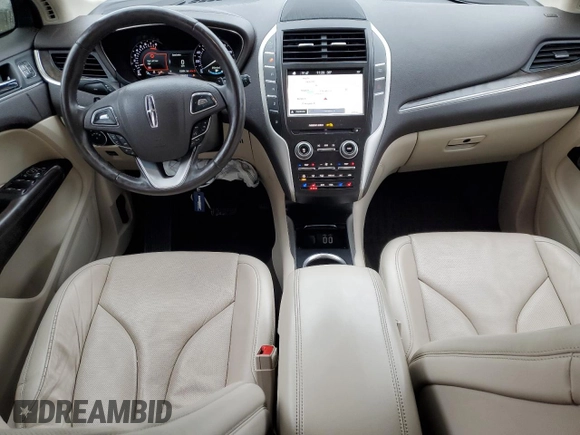2019 Lincoln MKC Reserve with VIN 5LMCJ3D93KUL29381, listed as a Copart auction lot 44835375 with 83,664 mi miles and Salvage Title. Bid and sale history available at DreamBid. Image 8.
