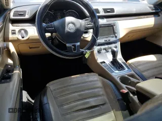 2013 Volkswagen CC VR6 Lux with VIN WVWHU7AN3DE500852, listed as a Copart auction lot 60273584 with 173,606 mi miles and Salvage Title. Bid and sale history available at carsss.com. Image 8.