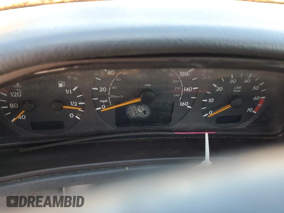 2003 Mercedes-Benz CLK-Class 3.2L with VIN WDBLK65G03T130720, listed as a Copart auction lot 69927604 with 0 mi miles and Salvage Title. Bid and sale history available at carsss.com. Image 9.