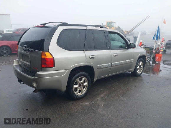 2002 GMC Envoy SLT with VIN 1GKDS13S322491528, listed as a IAAI auction lot 41482996 with 251,182 mi miles. Bid and sale history available at carsss.com. Image 4.