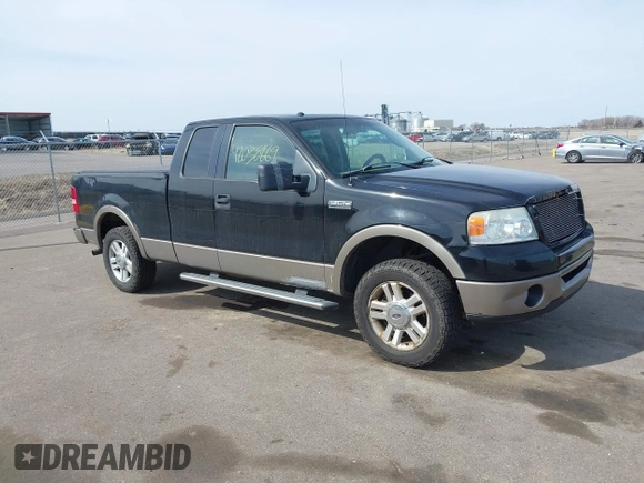 2006 Ford F-150 XLT with VIN 1FTPX12536NA71374, listed as a IAAI auction lot 42038669 with 257,323 mi miles. Bid and sale history available at carsss.com. Image 1.