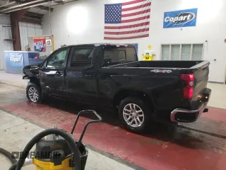 2020 Chevrolet Silverado 1500 LT with VIN 3GCUYDED3LG315193, listed as a Copart auction lot 48768205 with 50,176 mi miles and Salvage Title. Bid and sale history available at DreamBid. Image 2.