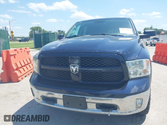 2015 Ram 1500 Big Horn z VIN 1C6RR7LM0FS659964, wystawiony jako IAAI lot #42510869 z przebiegiem 95 629 mil mil oraz . Historia ofert i sprzedaży dostępna na DreamBid. Obrazek 12.