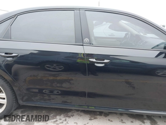 2019 Volkswagen Passat 2.0T Wolfsburg Edition with VIN 1VWLA7A36KC007173, listed as a IAAI auction lot 41357381 with 79,356 mi miles. Bid and sale history available at carsss.com. Image 14.