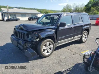 2011 Jeep Patriot Latitude z VIN 1J4NF1GB0BD131856, wystawiony jako Copart lot #56222005 z przebiegiem 172 231 mil mil oraz Szkoda całkowita • Salvage title. Historia ofert i sprzedaży dostępna na DreamBid. Obrazek 1.