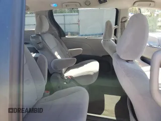 2016 Toyota Sienna LE AAS с VIN 5TDKK3DC7GS723554, выставлен на аукционе Copart как лот 53332905 с пробегом 131 216 миль миль и Списание • Salvage title. История ставок и продаж доступна на DreamBid. Изображение 11.
