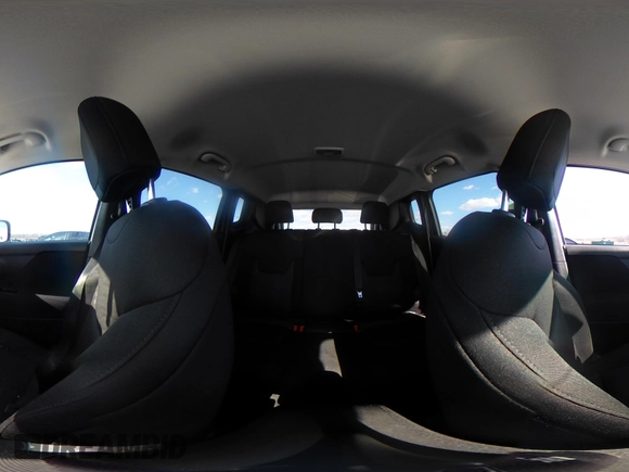 2017 Jeep Renegade Latitude with VIN ZACCJBBB8HPE64812, listed as a IAAI auction lot 41349525 with 106,966 mi miles. Bid and sale history available at carsss.com. Image 19.