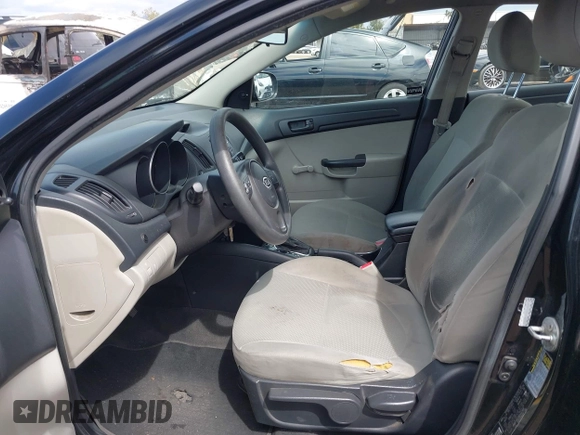 2011 Kia Forte LX with VIN KNAFT4A29B5447891, listed as a IAAI auction lot 42066343 with 166,773 mi miles. Bid and sale history available at carsss.com. Image 5.