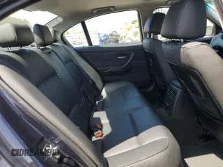 2006 BMW 3 Series 325i with VIN WBAVB13516PT14122, listed as a Copart auction lot 53424365 with 164,825 mi miles and Salvage title. Bid and sale history available at DreamBid. Image 10.