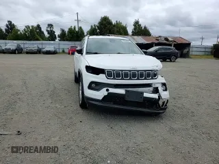2022 Jeep Compass Latitude with VIN 3C4NJDBB5NT166176, listed as a Copart auction lot 53096845 with 25,758 mi miles and Salvage title. Bid and sale history available at DreamBid. Image 12.
