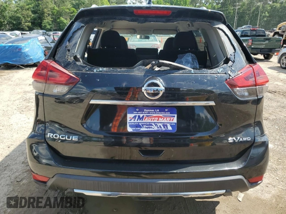 2018 Nissan Rogue SV z VIN 5N1AT2MV3JC716352, wystawiony jako Copart lot #56500795 z przebiegiem 58 160 mil mil oraz Szkoda całkowita • Salvage title. Historia ofert i sprzedaży dostępna na DreamBid. Obrazek 6.