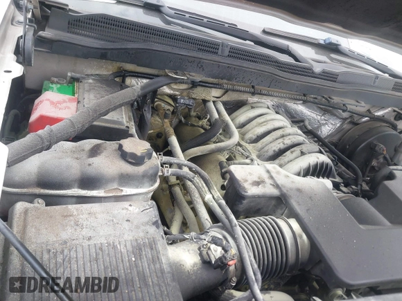 2015 Chevrolet Silverado 1500 LT with VIN 3GCPCREC4FG289854, listed as a IAAI auction lot 42086024 with 177,666 mi miles and . Bid and sale history available at DreamBid. Image 6.