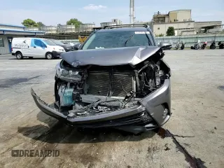 2018 Toyota Highlander SE with VIN 5TDKZRFH6JS543870, listed as a Copart auction lot 71250184 with 88,991 mi miles and Salvage title. Bid and sale history available at DreamBid. Image 11.